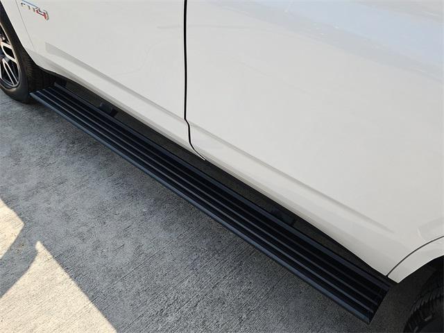 used 2023 GMC Yukon car, priced at $64,488