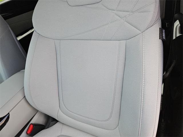 new 2025 Hyundai TUCSON Hybrid car, priced at $26,190