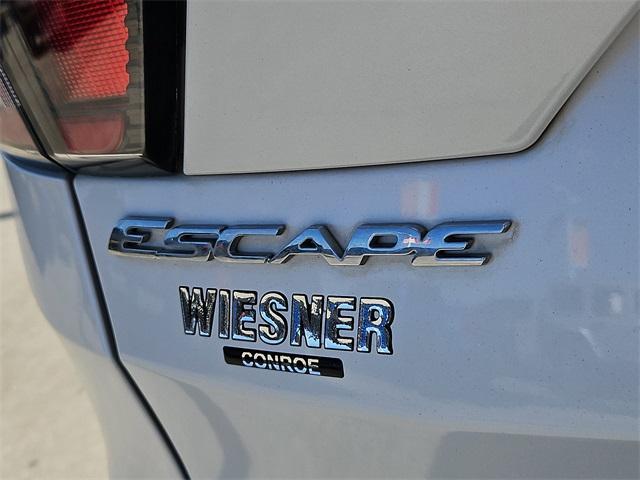 used 2018 Ford Escape car, priced at $13,984