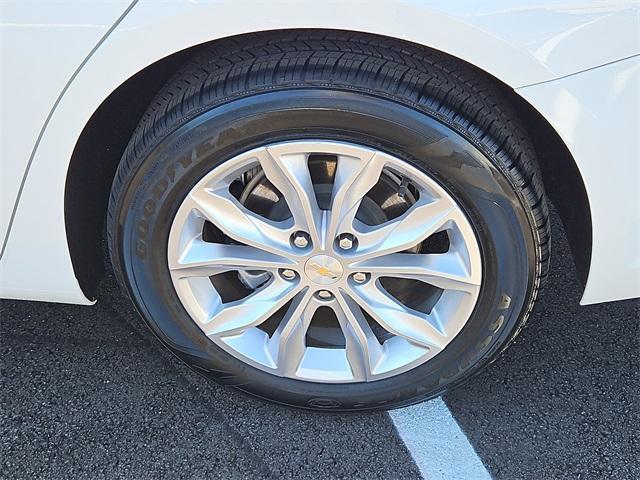 used 2023 Chevrolet Malibu car, priced at $17,984