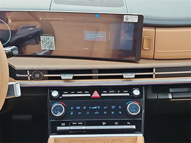 new 2025 Hyundai SANTA FE HEV car, priced at $45,505
