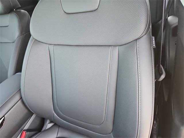 new 2025 Hyundai TUCSON Hybrid car, priced at $29,010