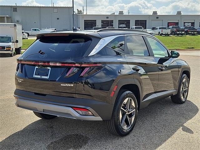 new 2025 Hyundai TUCSON Hybrid car, priced at $29,010