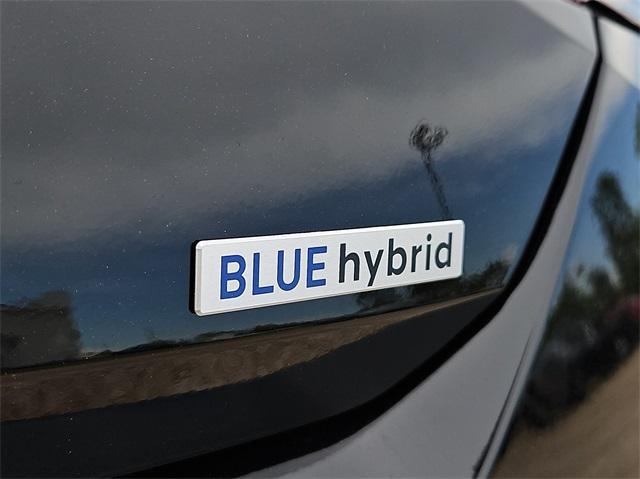 new 2025 Hyundai ELANTRA HEV car, priced at $25,910