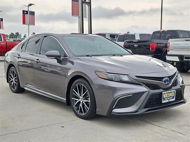 used 2022 Toyota Camry Hybrid car, priced at $26,986