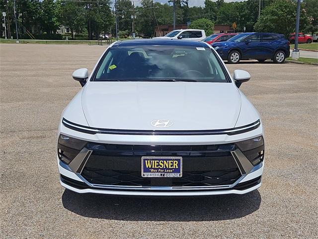 new 2025 Hyundai Sonata car, priced at $32,298