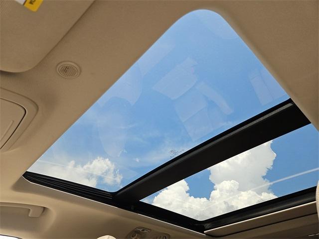 used 2022 Ford Explorer car, priced at $24,486