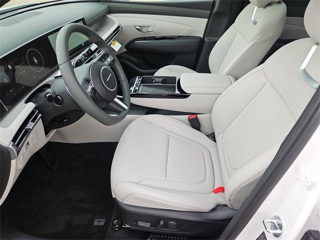 new 2025 Hyundai TUCSON Hybrid car, priced at $42,600