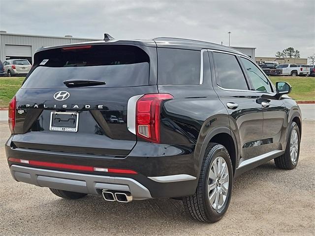 new 2025 Hyundai Palisade car, priced at $40,455