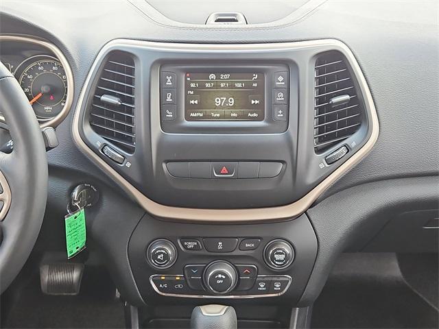 used 2015 Jeep Cherokee car, priced at $14,999