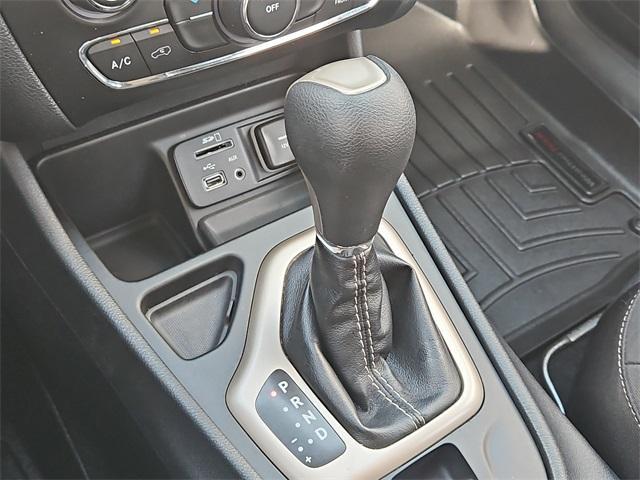 used 2015 Jeep Cherokee car, priced at $14,999
