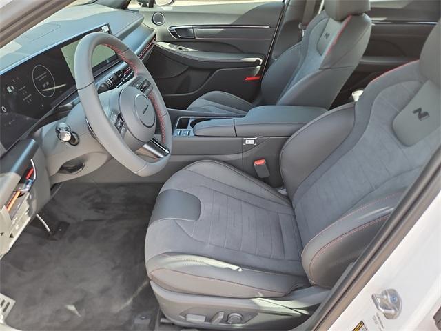 new 2025 Hyundai Sonata car, priced at $32,001