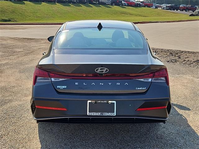 new 2025 Hyundai Elantra car, priced at $27,179