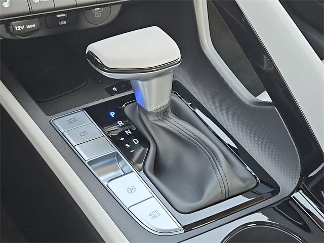 new 2025 Hyundai Elantra car, priced at $27,179