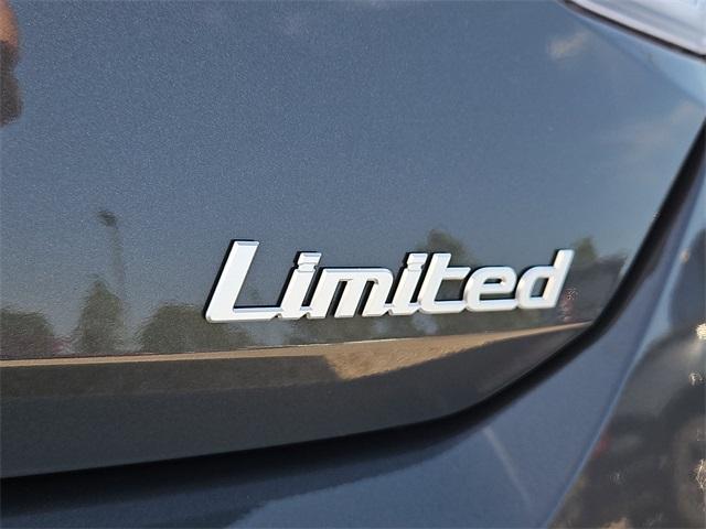 new 2025 Hyundai Elantra car, priced at $27,179