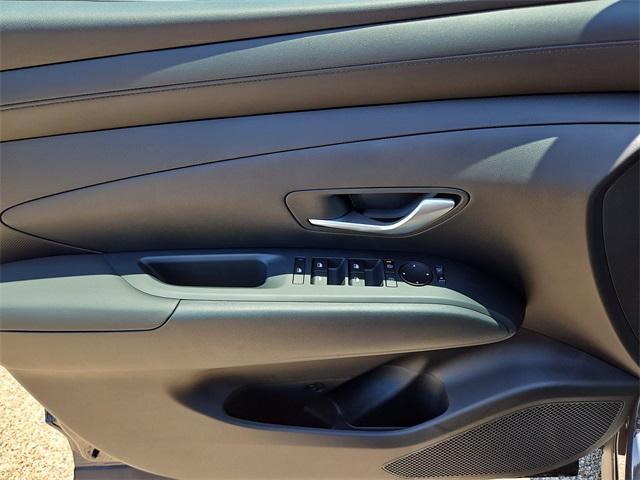 new 2025 Hyundai Tucson car, priced at $29,295