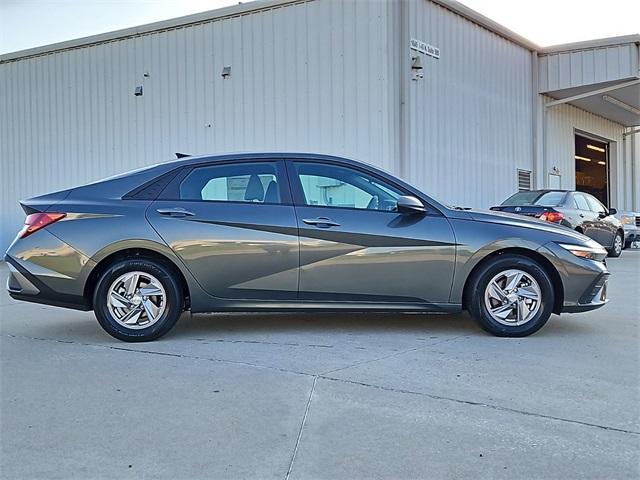 new 2025 Hyundai Elantra car, priced at $20,502