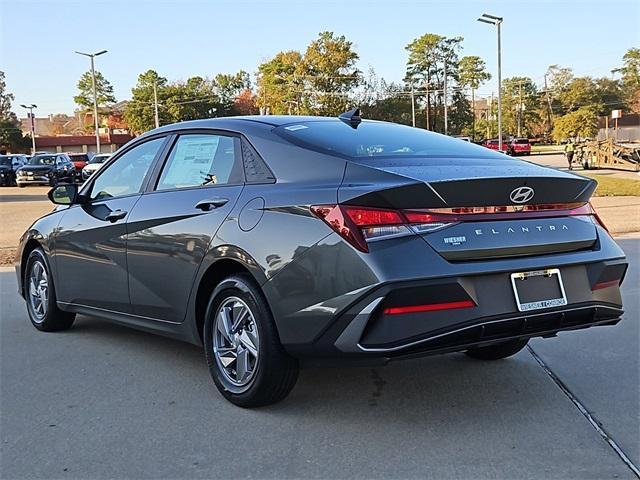 new 2025 Hyundai Elantra car, priced at $20,502