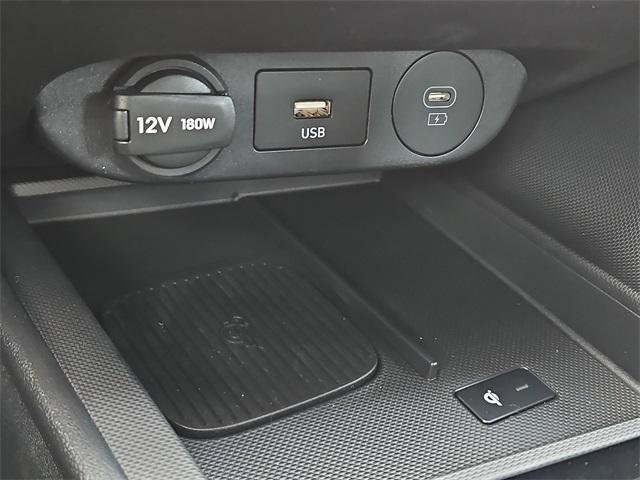 new 2025 Hyundai Elantra car, priced at $24,285