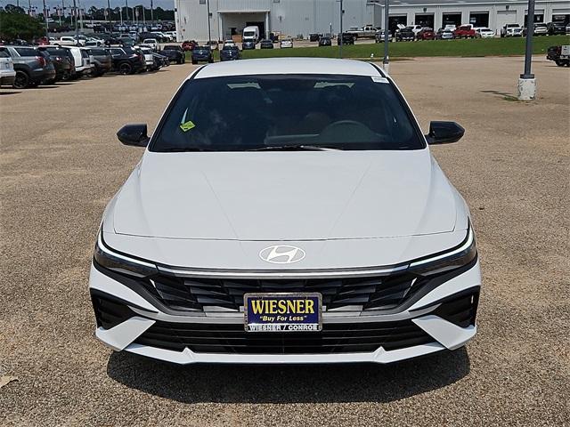new 2025 Hyundai Elantra car, priced at $24,285