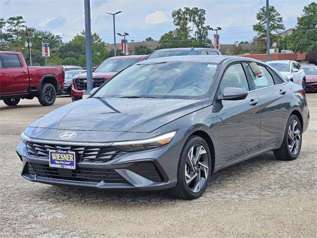 new 2025 Hyundai Elantra car, priced at $23,729