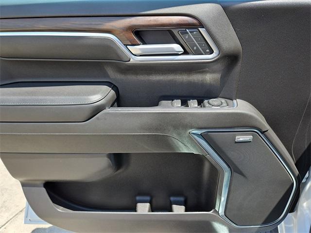 used 2022 GMC Sierra 1500 car, priced at $42,486