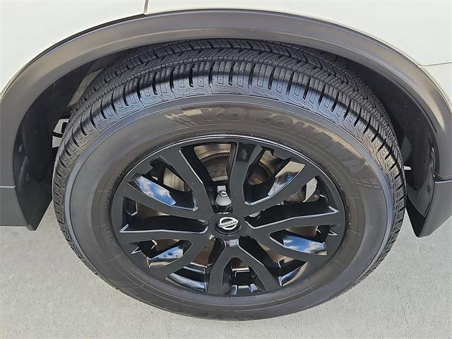 used 2020 Nissan Rogue car, priced at $15,488