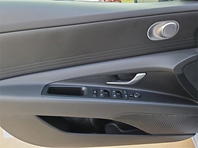 new 2025 Hyundai Elantra car, priced at $18,789