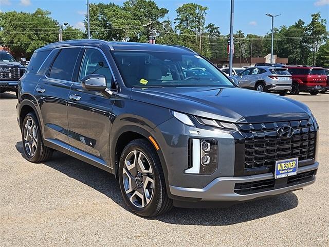 new 2025 Hyundai Palisade car, priced at $40,272