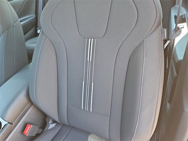 new 2025 Hyundai ELANTRA HEV car, priced at $20,804