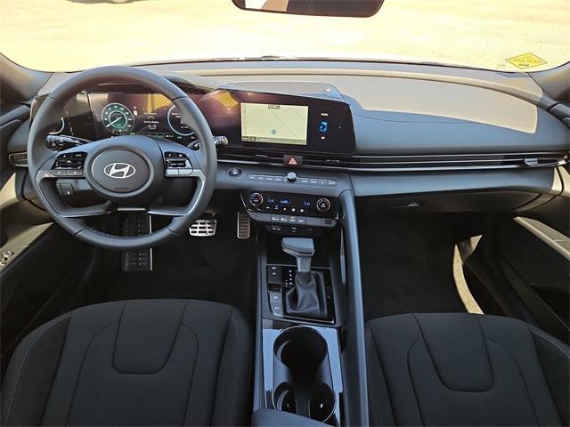 new 2025 Hyundai ELANTRA HEV car, priced at $20,804