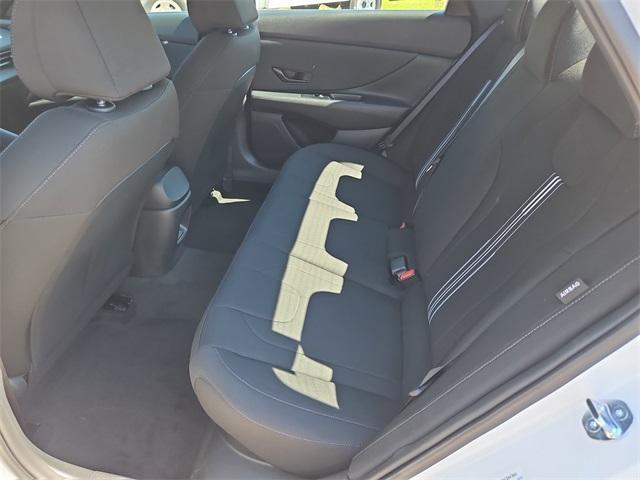 new 2025 Hyundai ELANTRA HEV car, priced at $20,804