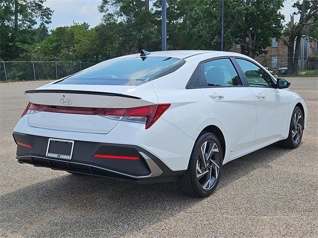 new 2025 Hyundai Elantra car, priced at $24,285