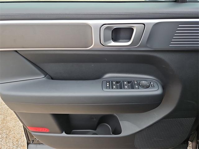 new 2025 Hyundai Santa Fe car, priced at $34,295