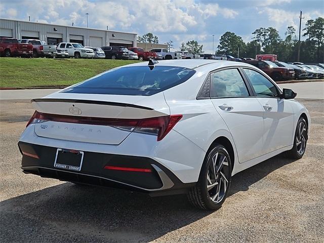 new 2025 Hyundai Elantra car, priced at $21,867