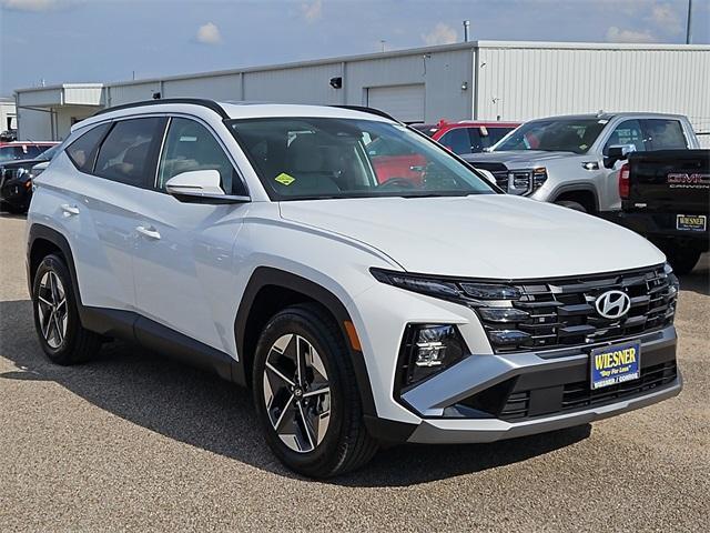 new 2025 Hyundai Tucson car, priced at $30,602