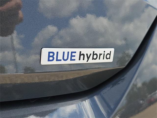 new 2025 Hyundai ELANTRA HEV car, priced at $18,304