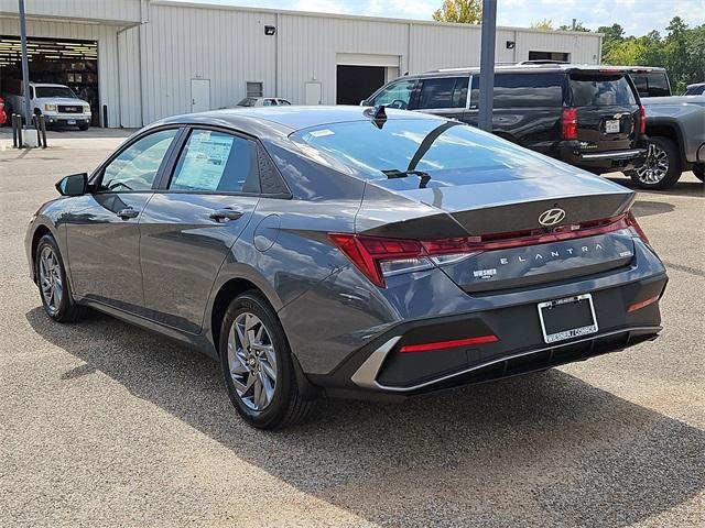 new 2025 Hyundai ELANTRA HEV car, priced at $18,304