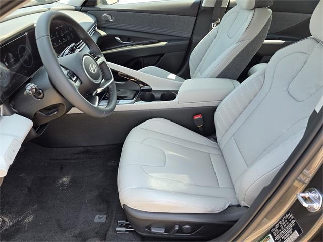 new 2025 Hyundai Elantra car, priced at $27,865