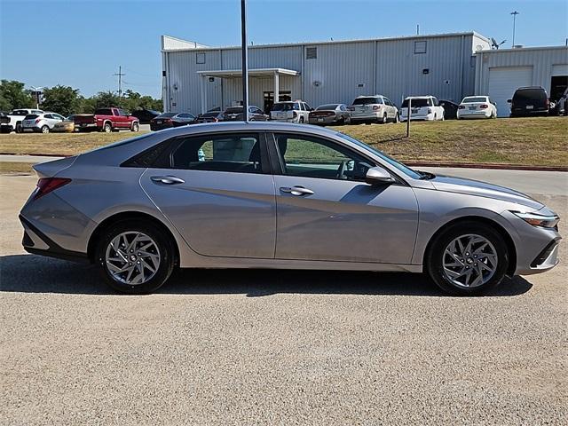 new 2024 Hyundai Elantra car, priced at $22,235