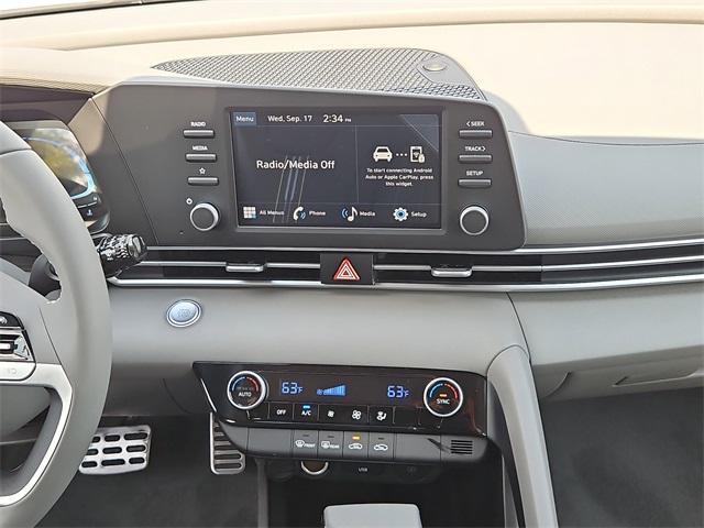 new 2025 Hyundai Elantra car, priced at $24,289