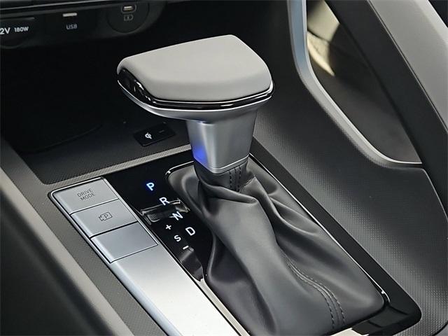 new 2025 Hyundai Elantra car, priced at $24,135