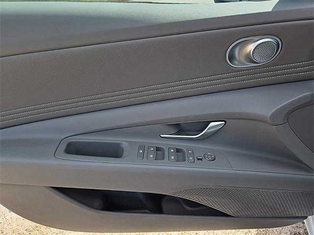 new 2025 Hyundai Elantra car, priced at $24,135