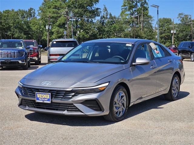 new 2024 Hyundai Elantra car, priced at $22,235