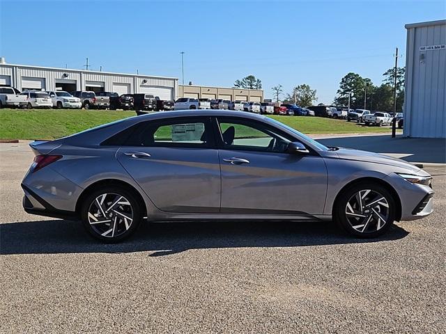 new 2025 Hyundai Elantra car, priced at $21,485