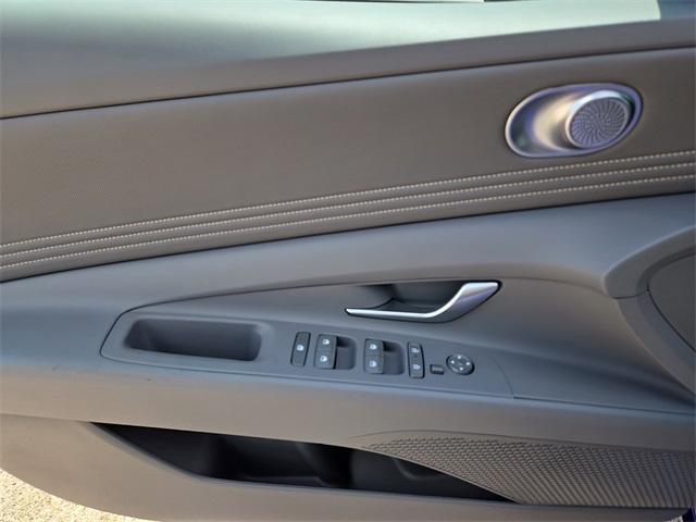 new 2025 Hyundai Elantra car, priced at $23,985