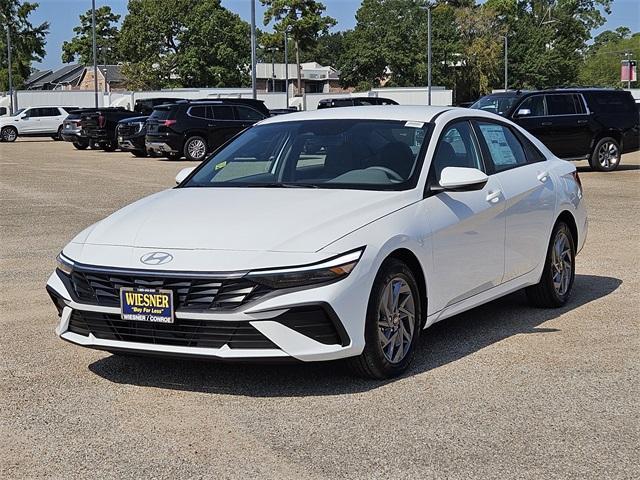 new 2025 Hyundai ELANTRA HEV car, priced at $18,909