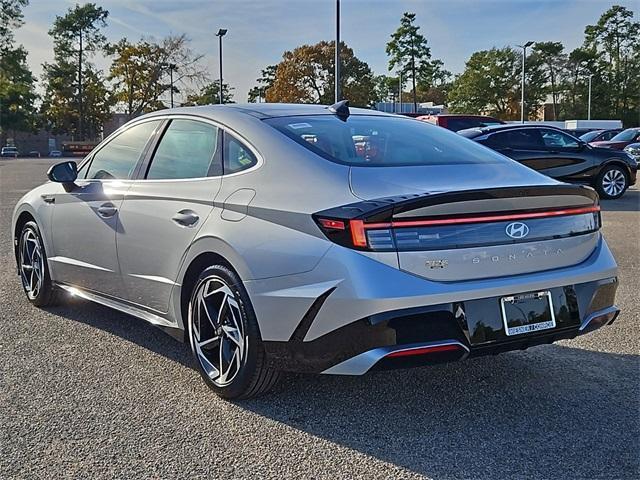 new 2024 Hyundai Sonata car, priced at $29,039