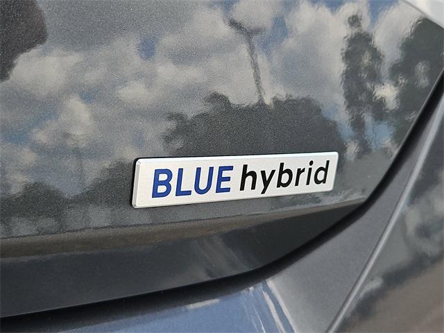 new 2025 Hyundai ELANTRA HEV car, priced at $23,689