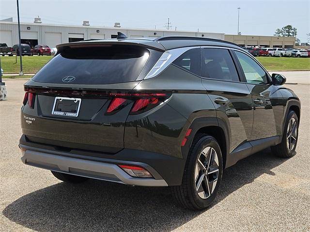 new 2025 Hyundai Tucson car, priced at $30,895